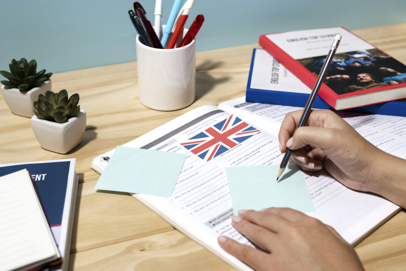 Immigrate to the UK via a UNICAF Online Scholarship: Complete Guide